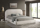 Whitnash E.King/Queen Bed