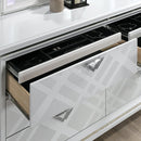 EMMELINE Dresser