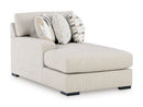 Laurelgrove Sectional with Chaise