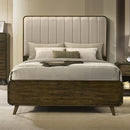 Eastlin E.King/Queen Bed