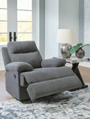 Side-Swipe Recliner