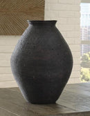Hannela Vase