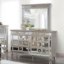 Marseille Dresser